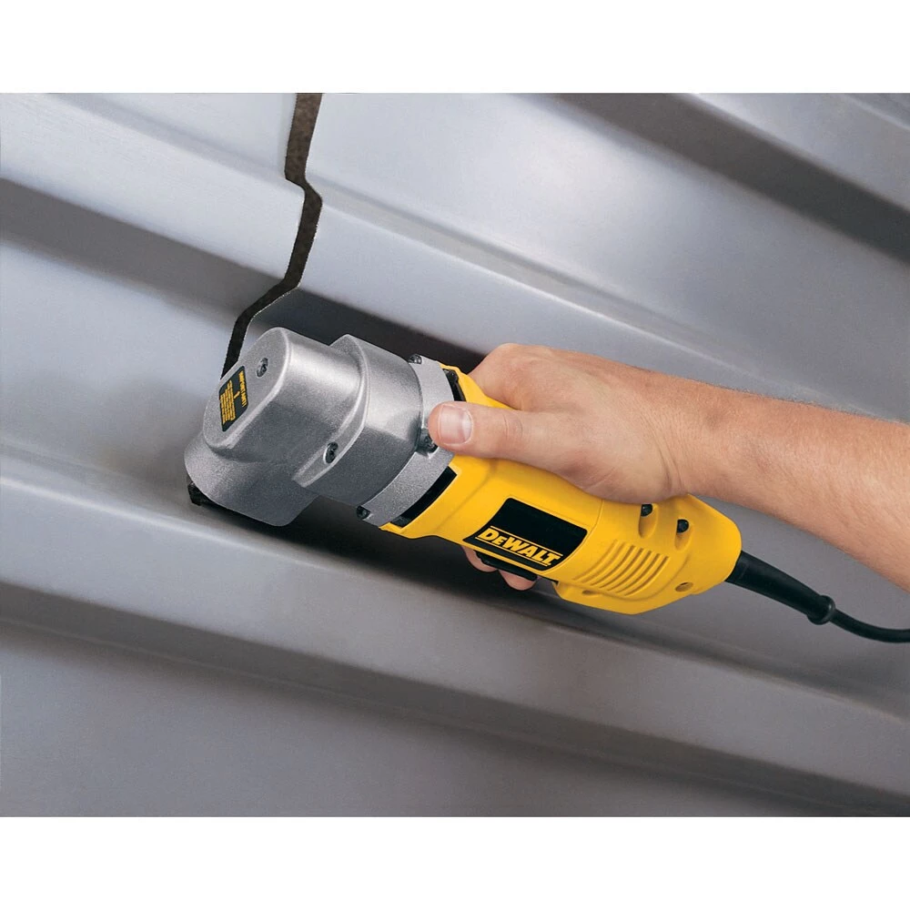 Promo โ DEWALT 18-Gauge Corded Metal Shears ๐ฅฐ - Image 2